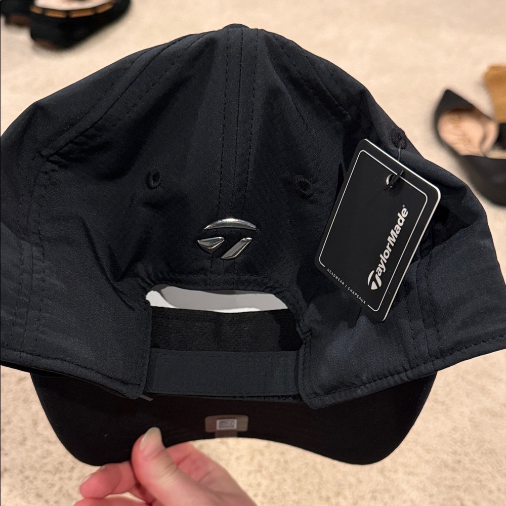 NWT TaylorMade Black Metal Radar Golf Hat - Picture 3 of 7